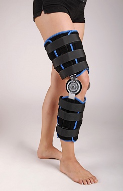 Ортез коленного сустава с ограничителем